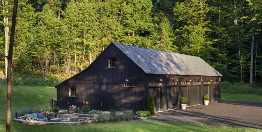 horse barns,Post and Beam Barns for Sale
